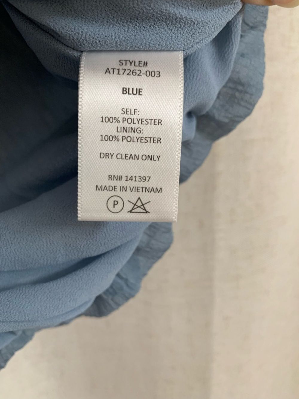 ASTR the Label Dusty Blue V-Neck Puff Gauze Sleeve Blouse Tie neck Bubble Small - Picture 5 of 6